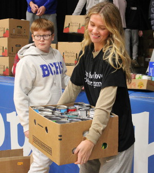 2 students on a service project